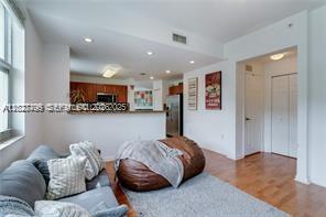 11002 NW 83rd St # 204