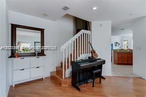 11002 NW 83rd St # 204