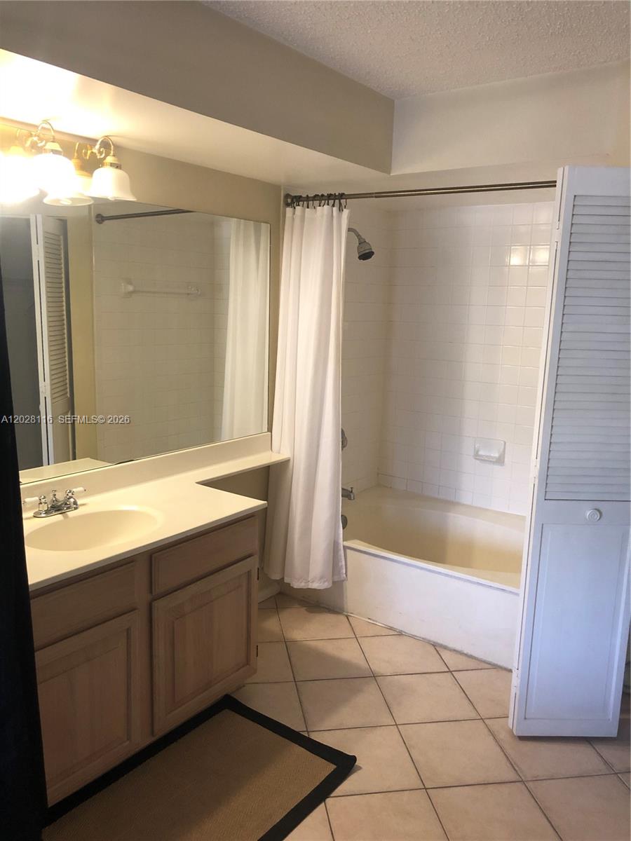 1280 S Alhambra Cir # 2201