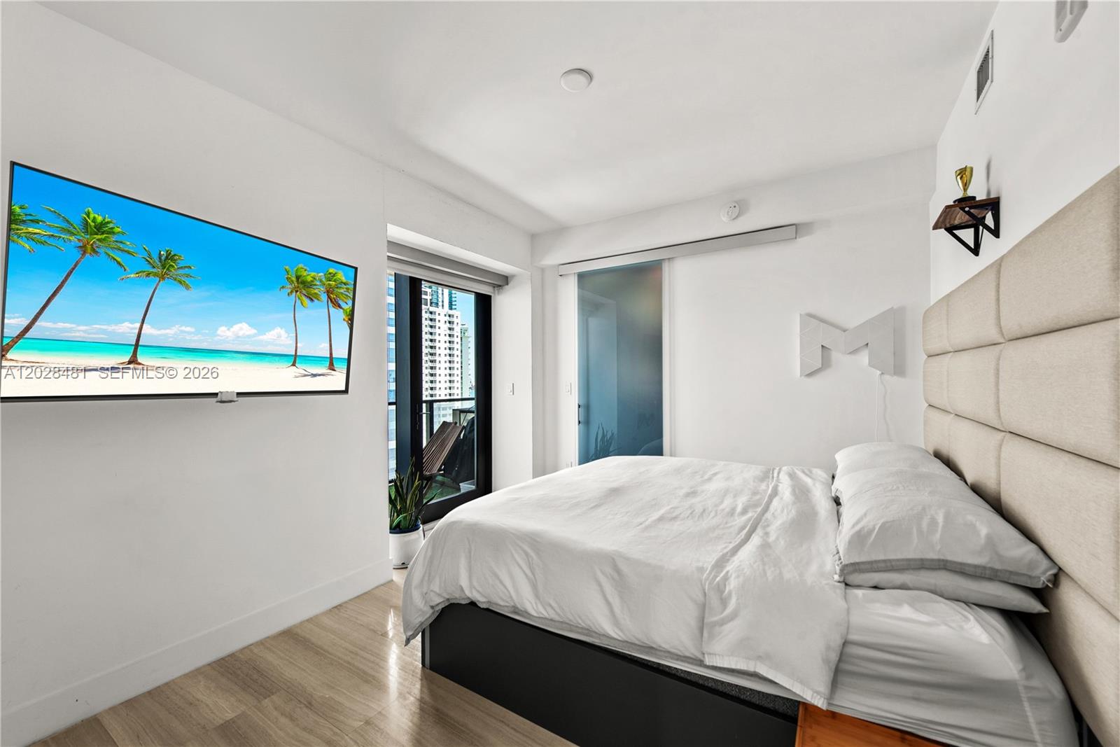 1451 Brickell Ave # 1706