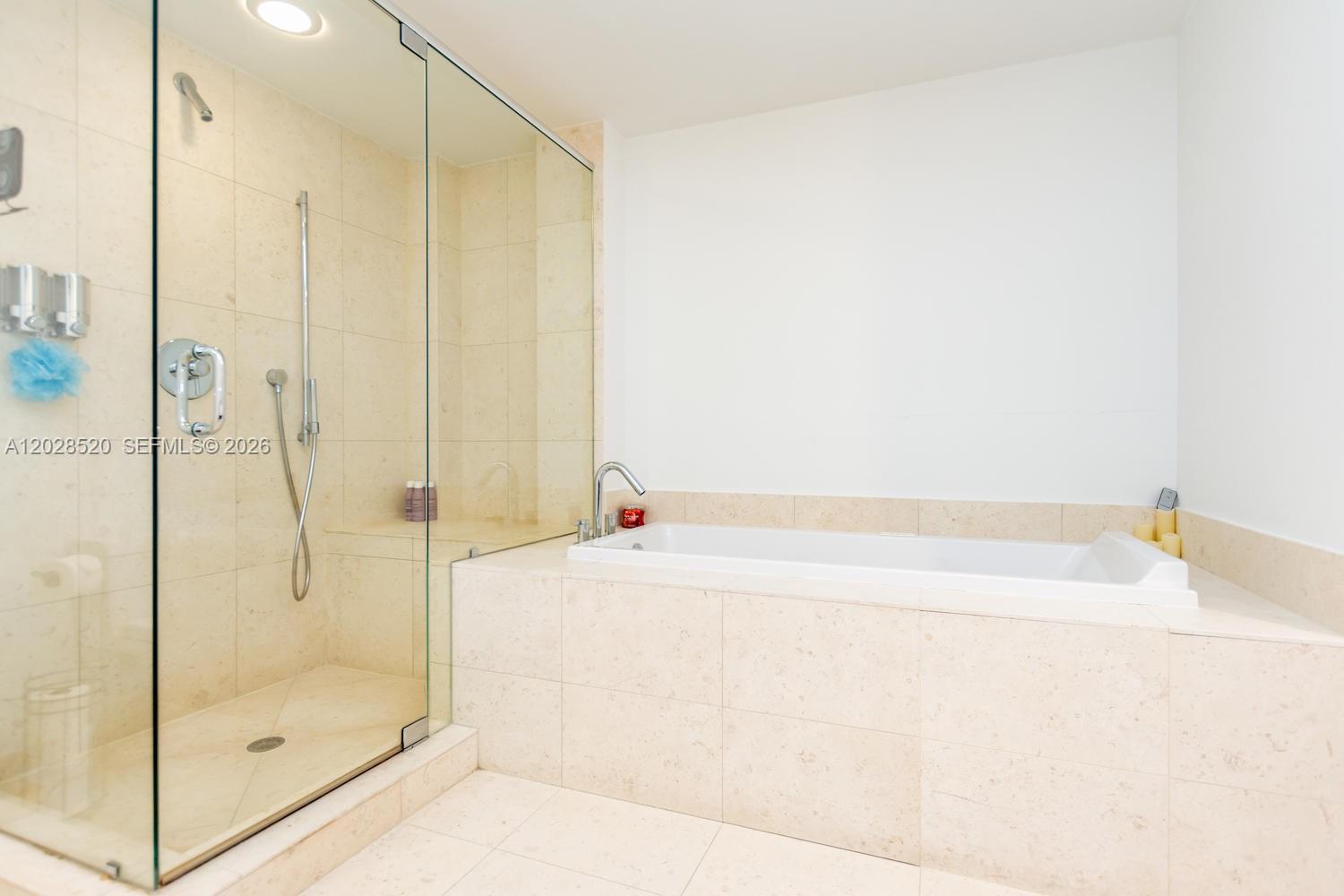 495 Brickell Ave # 4901