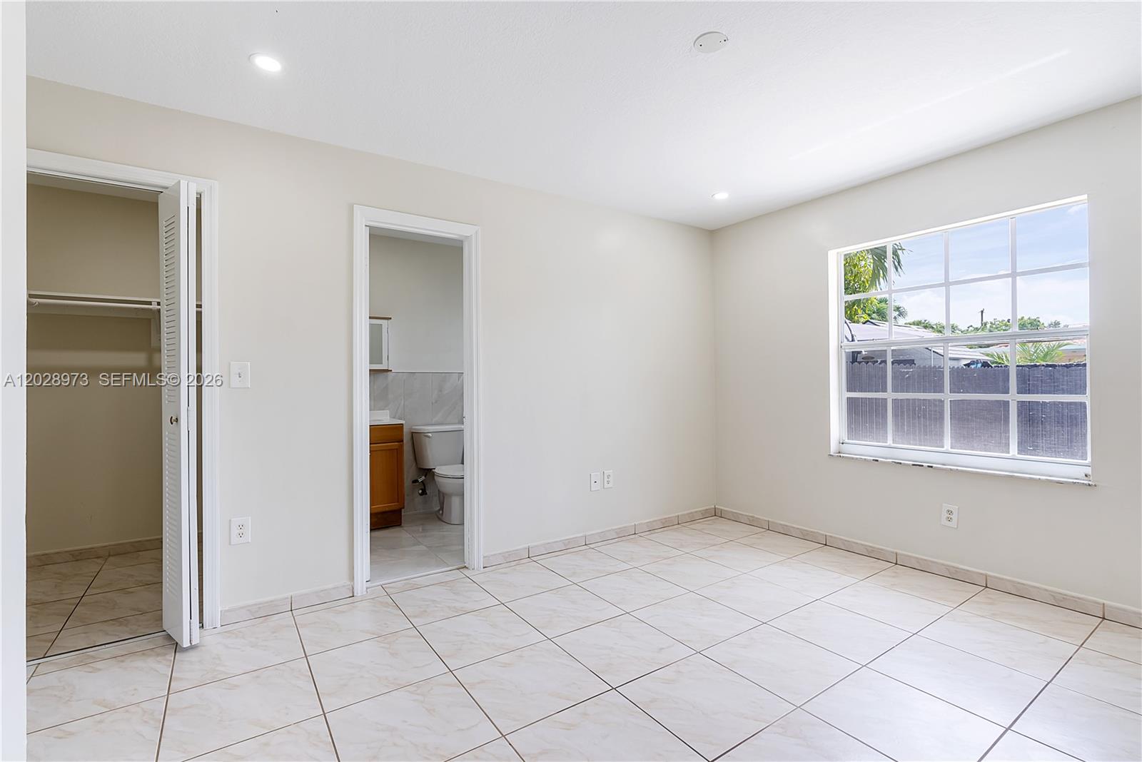 1214 NW 34th Ave # 1214