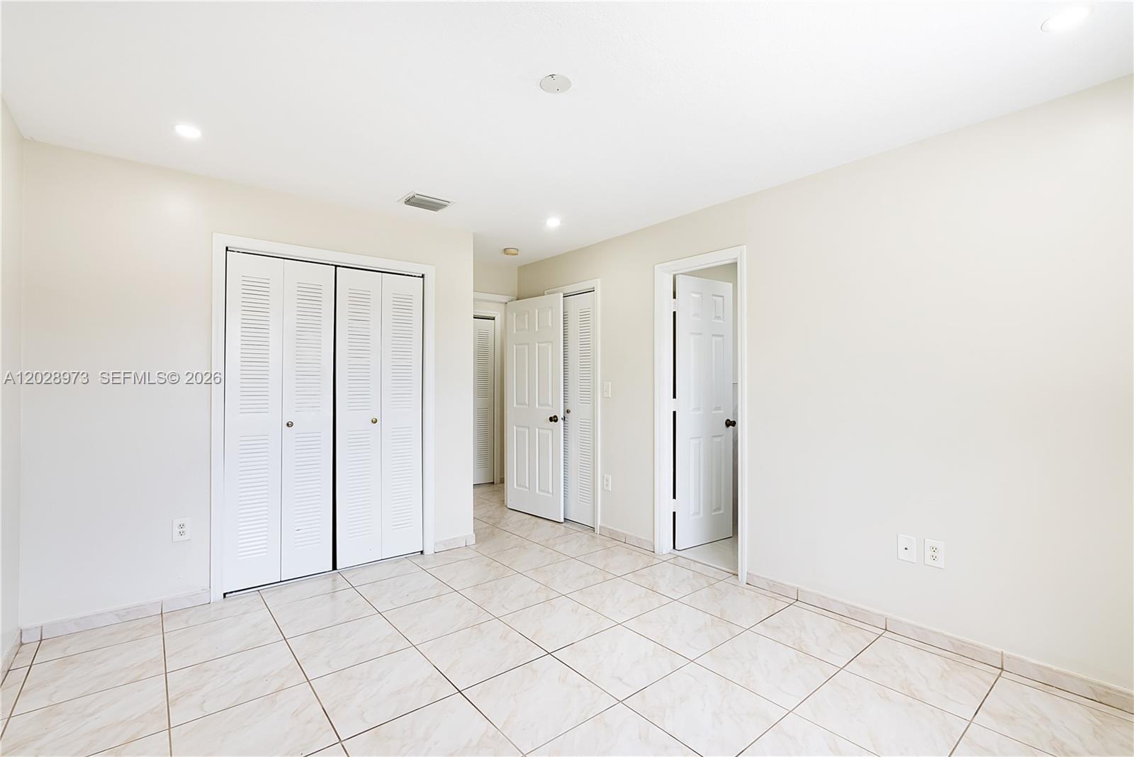 1214 NW 34th Ave # 1214