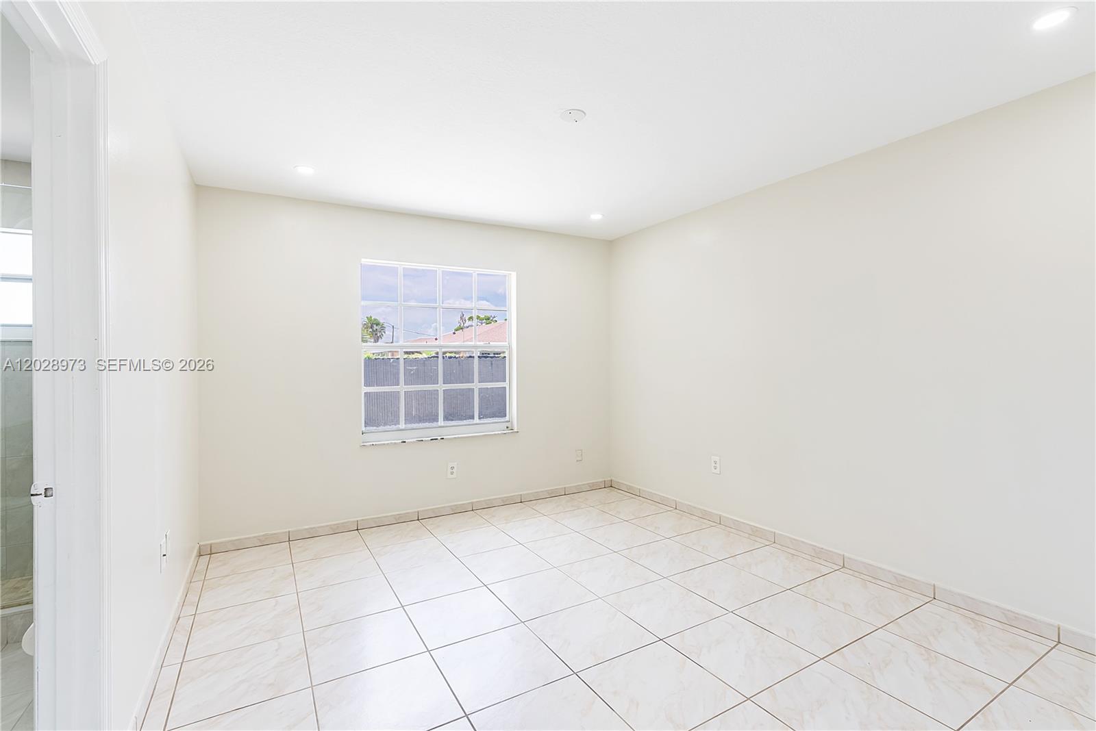 1214 NW 34th Ave # 1214