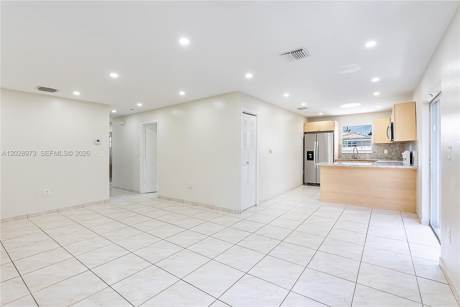 1214 NW 34th Ave # 1214