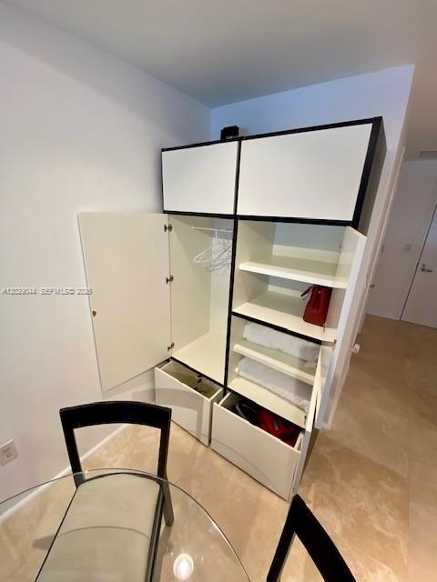 1060 Brickell Ave # 2003