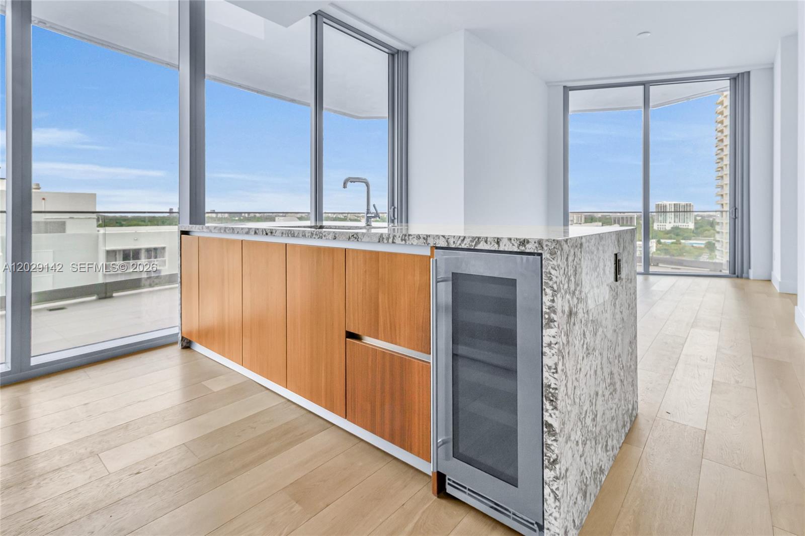 175 SE 25 Rd # 1103