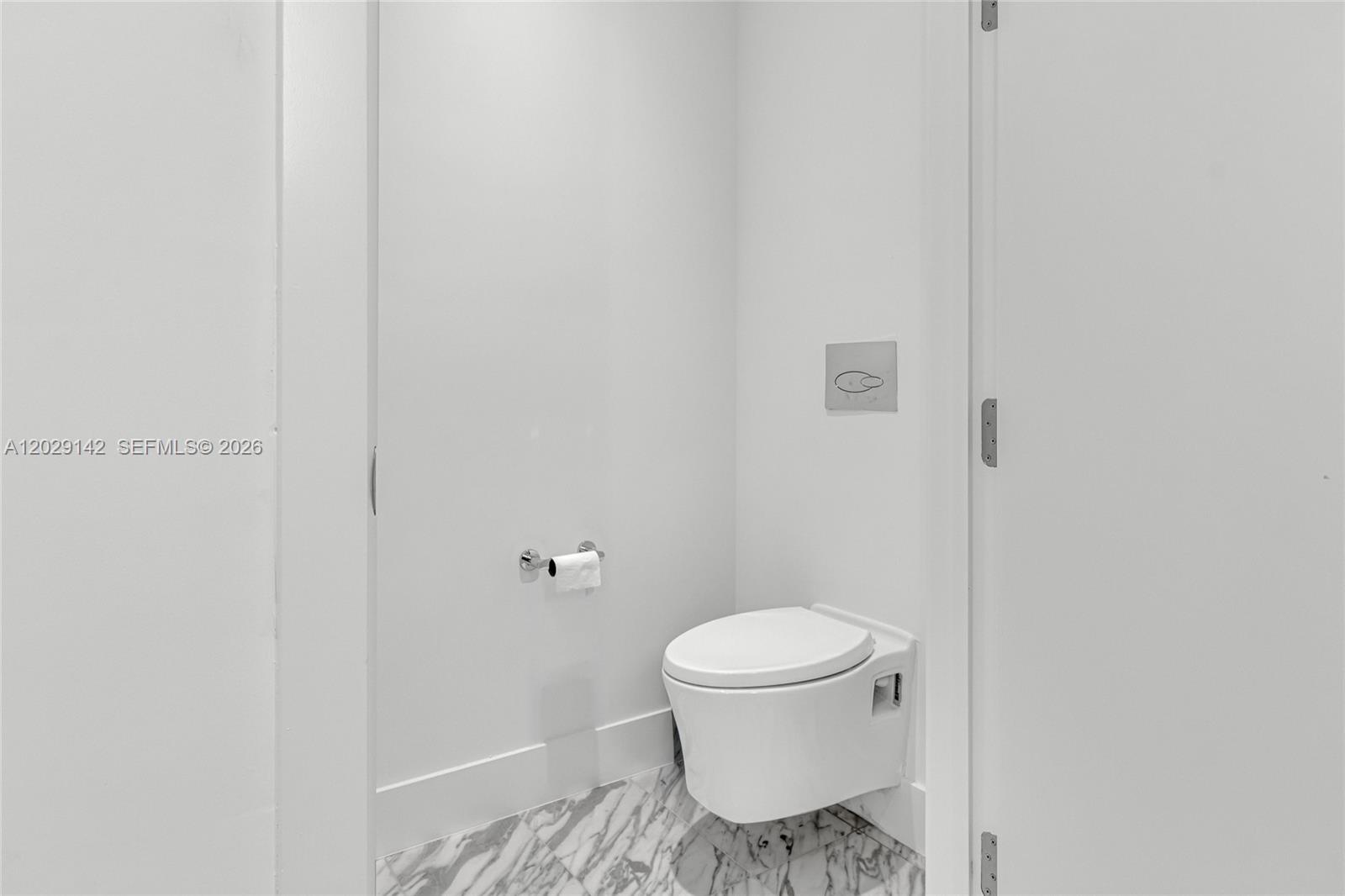 175 SE 25 Rd # 1103
