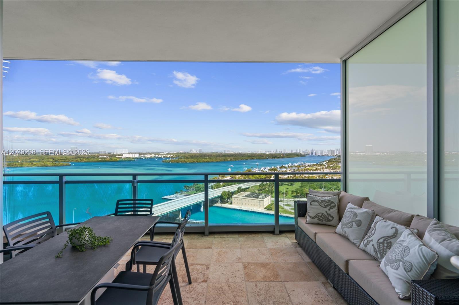 10295 Collins Ave # 1606