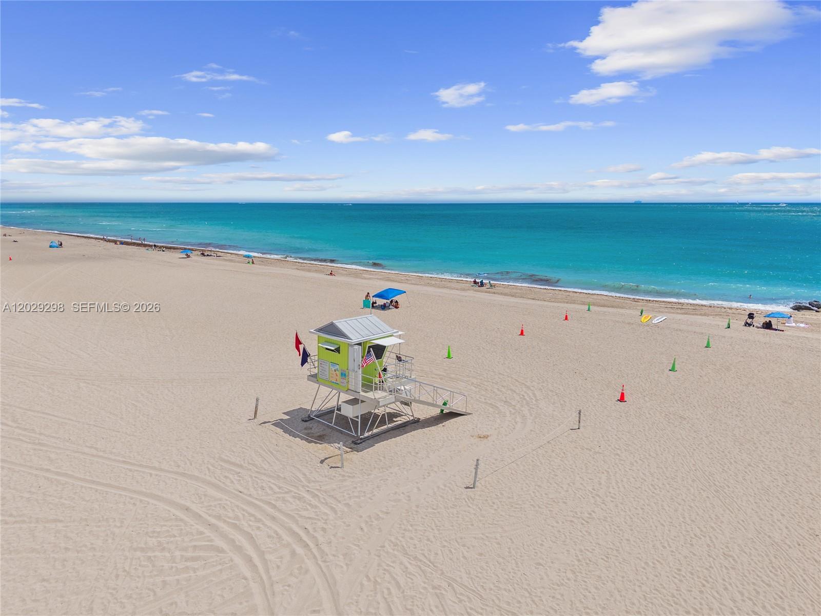 10295 Collins Ave # 1606