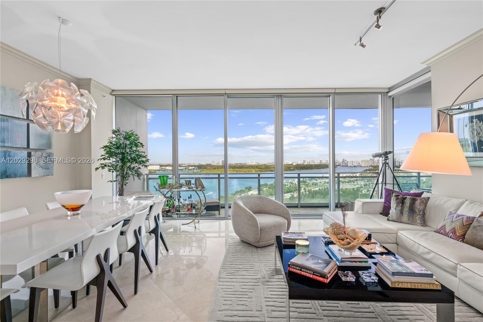 10295 Collins Ave # 1606