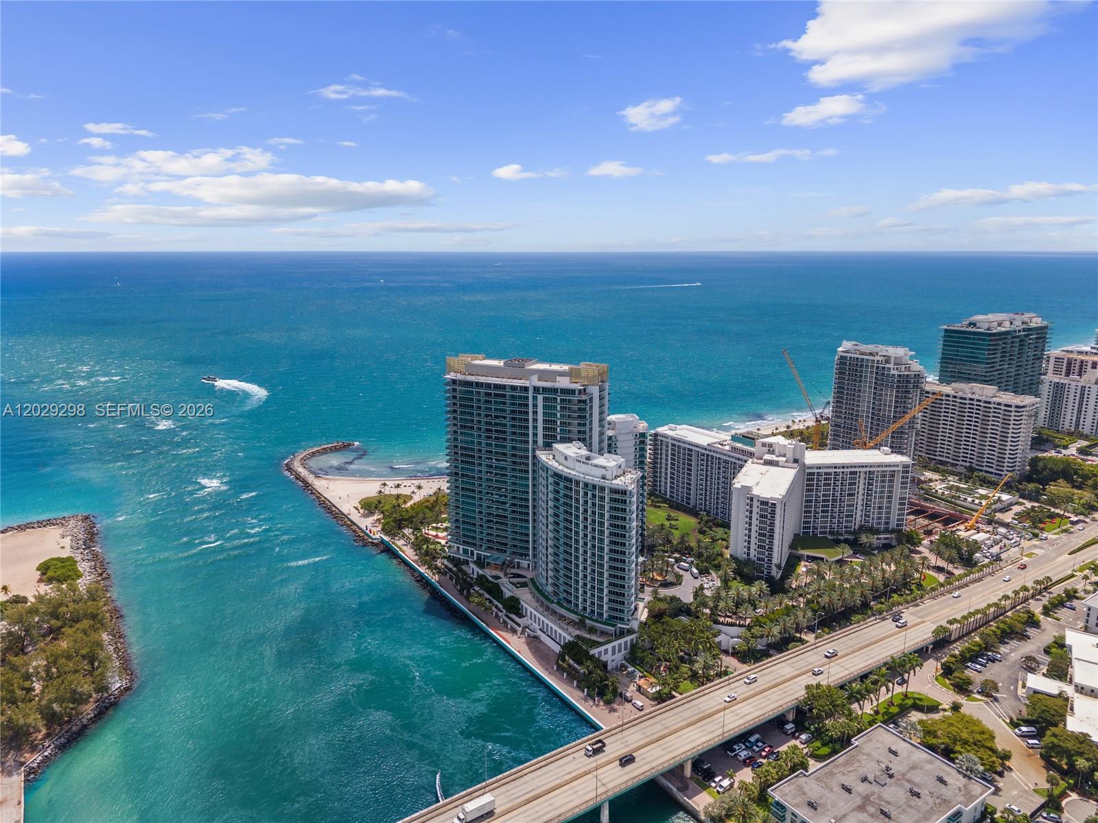 10295 Collins Ave # 1606