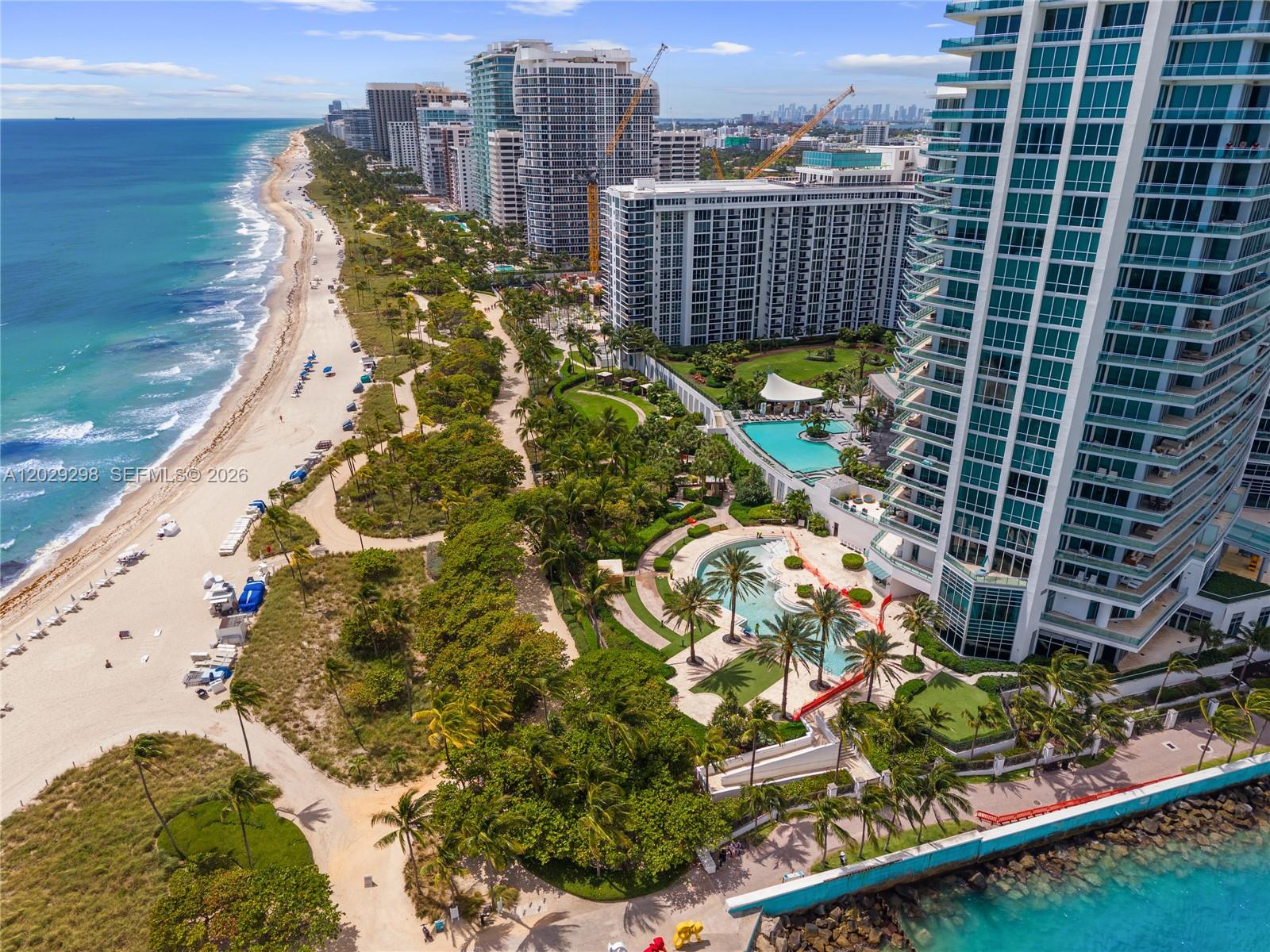 10295 Collins Ave # 1606