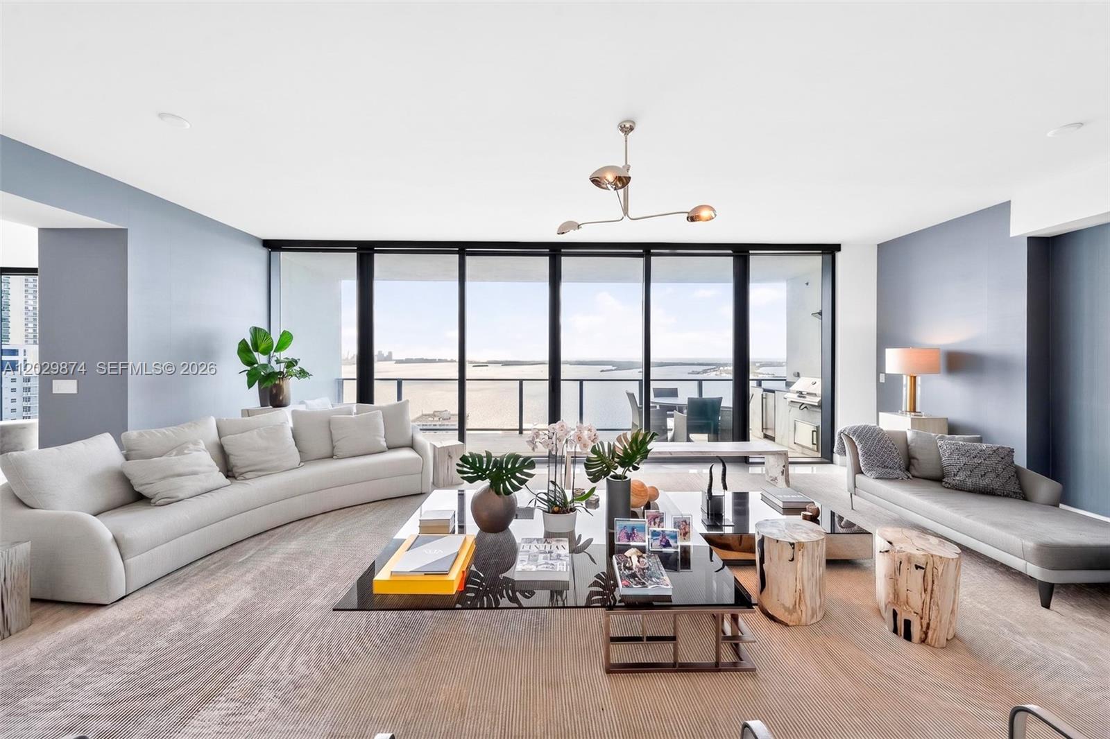 1451 Brickell Ave # 2901