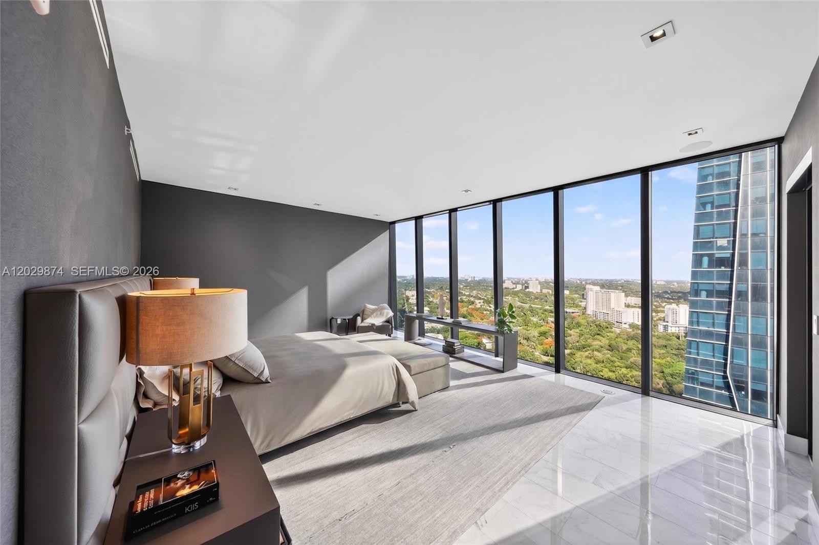 1451 Brickell Ave # 2901