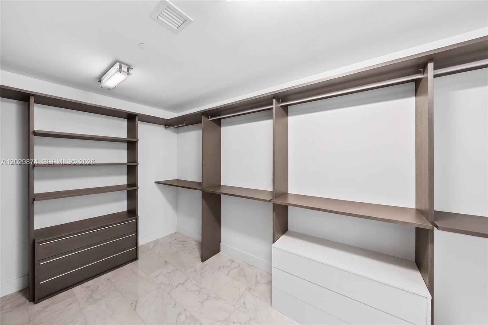 1451 Brickell Ave # 2901