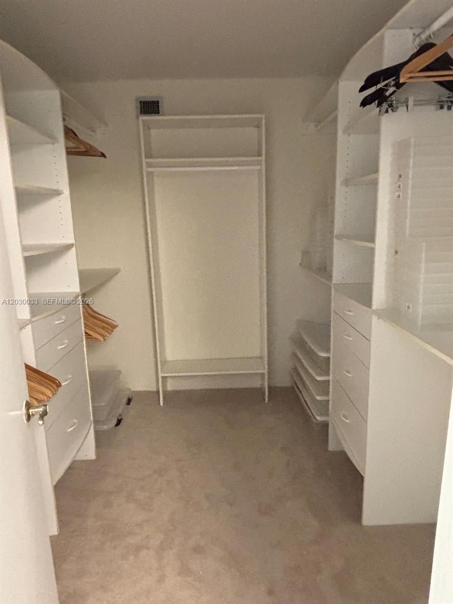 4900 N Ocean Blvd # 702