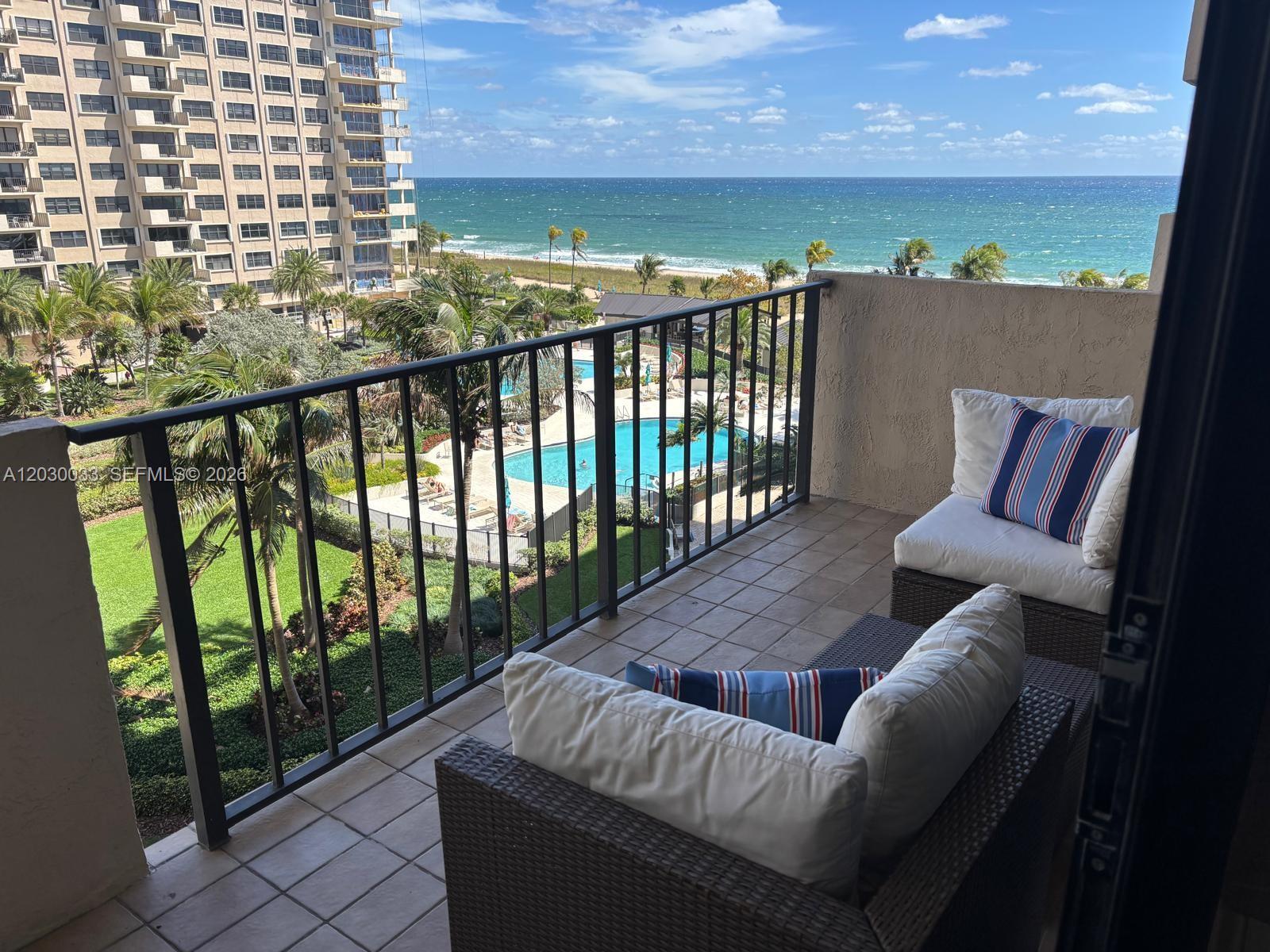 4900 N Ocean Blvd # 702