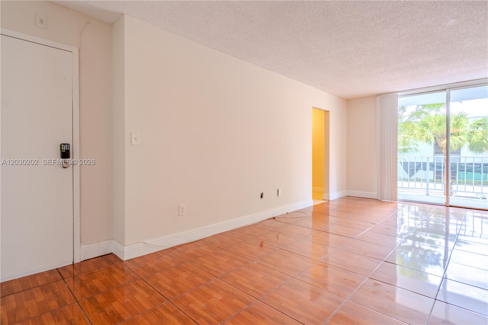 482 NW 165th St Rd # 201 Unit: A-201