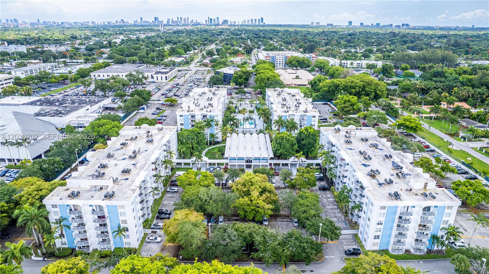 482 NW 165th St Rd # 201 Unit: A-201
