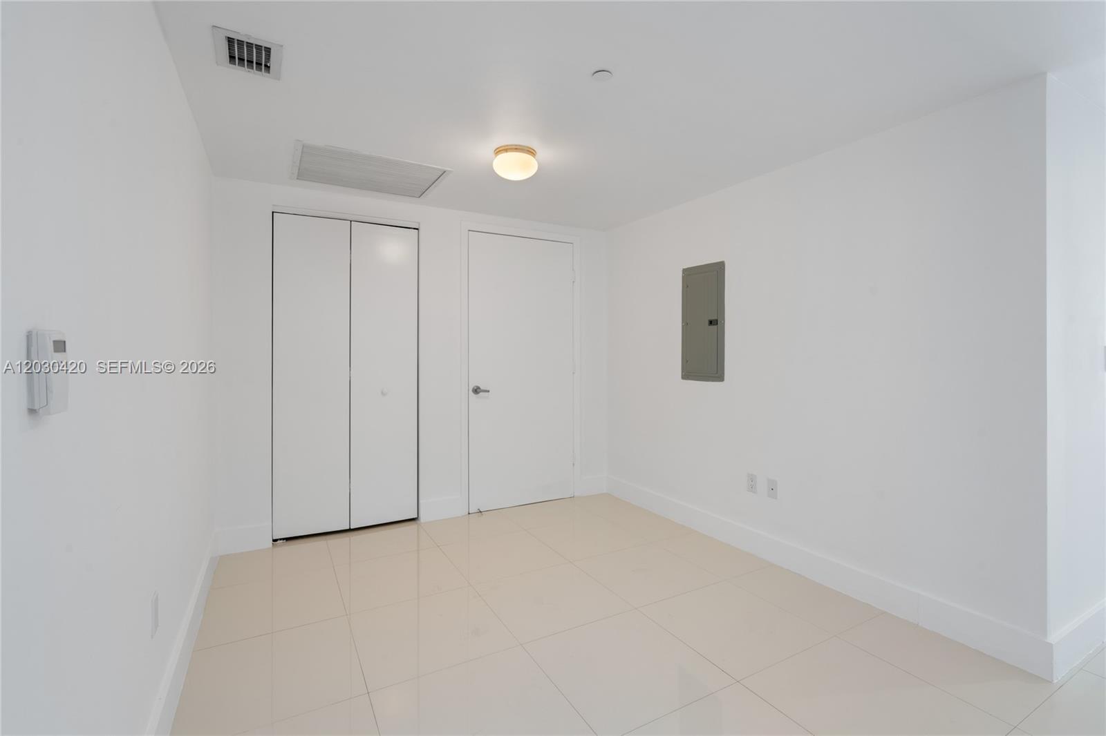 475 Brickell Ave # 2607