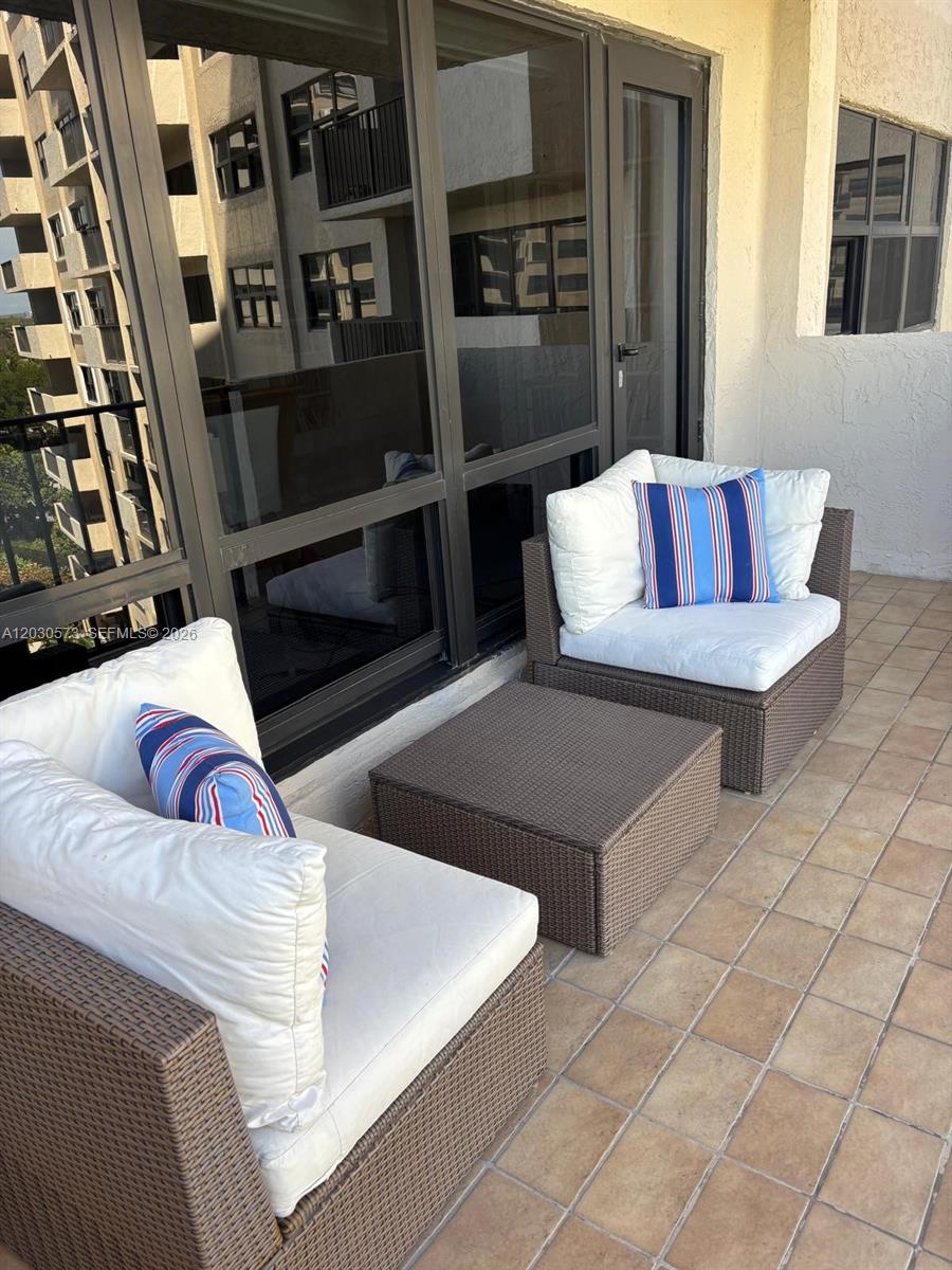 4900 N Ocean Blvd # 702