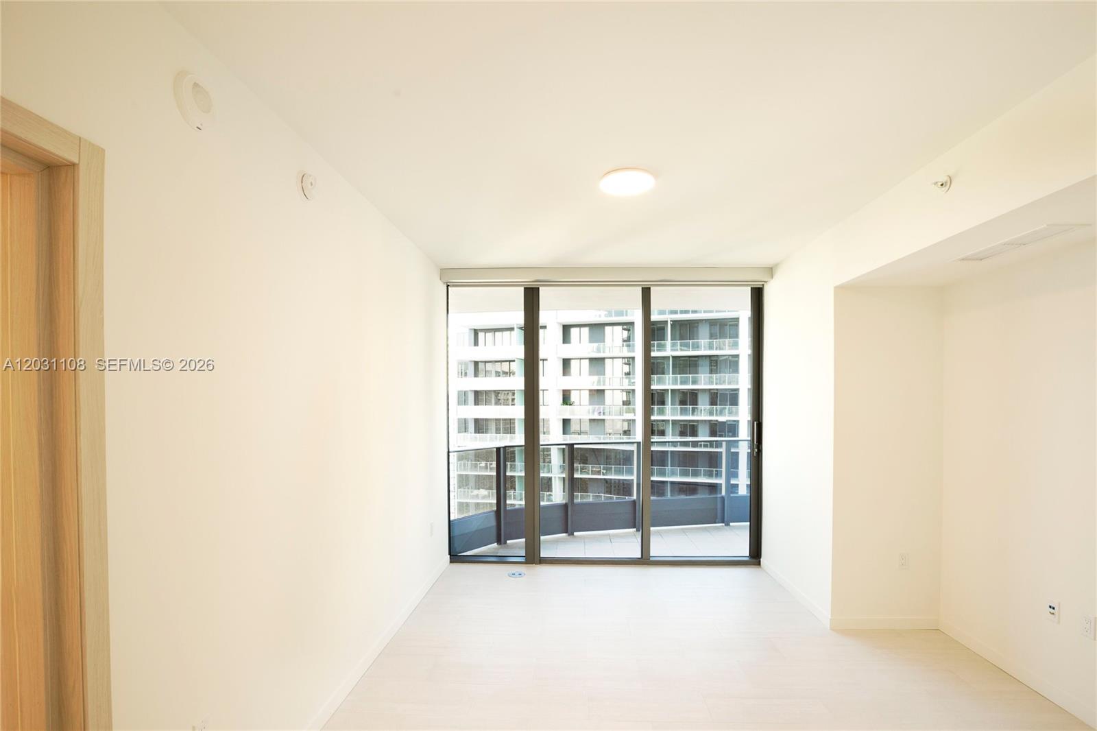 1000 Brickell Plz # 4609