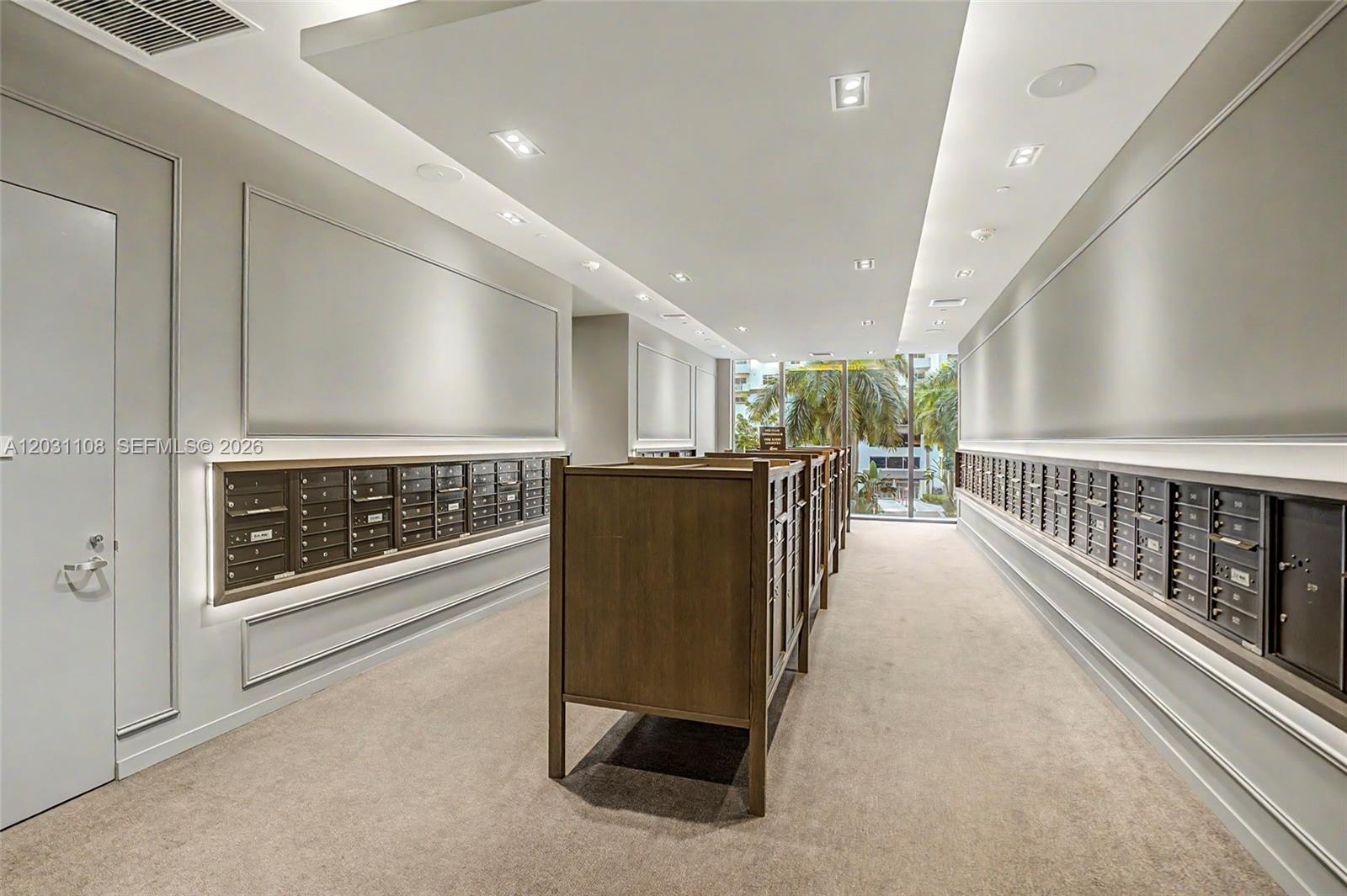 1000 Brickell Plz # 4609