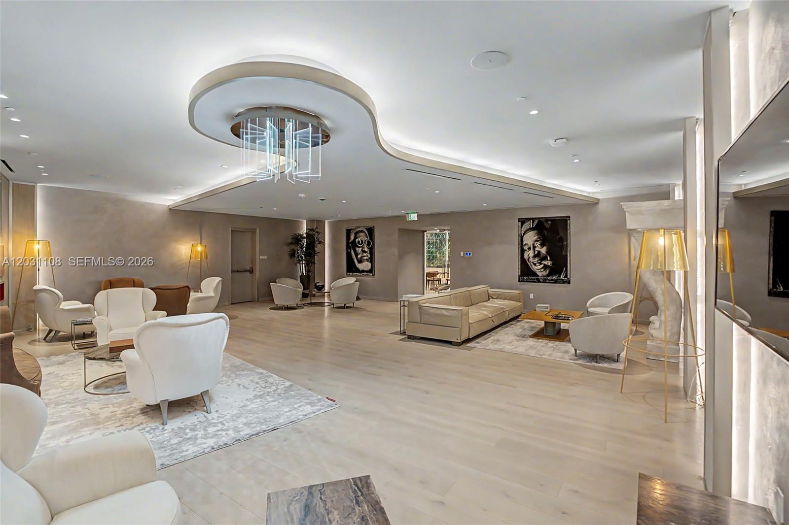1000 Brickell Plz # 4609