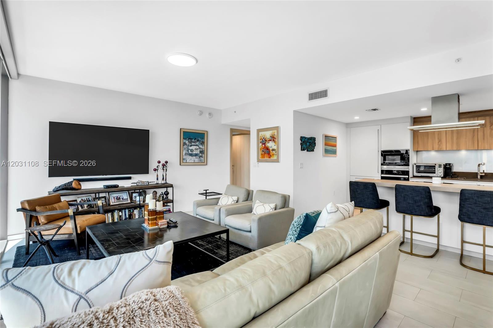 1000 Brickell Plz # 4609