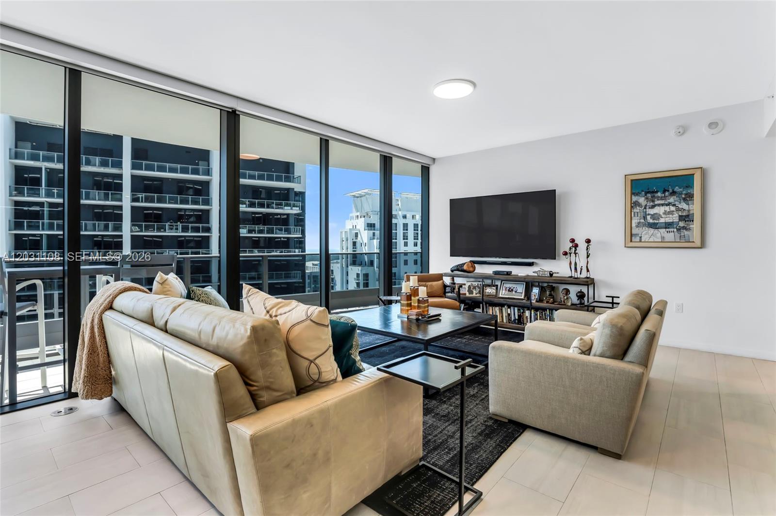 1000 Brickell Plz # 4609
