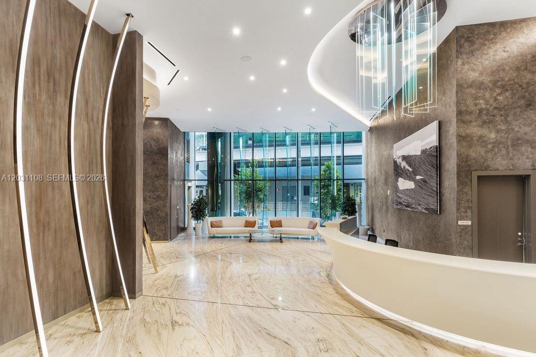 1000 Brickell Plz # 4609
