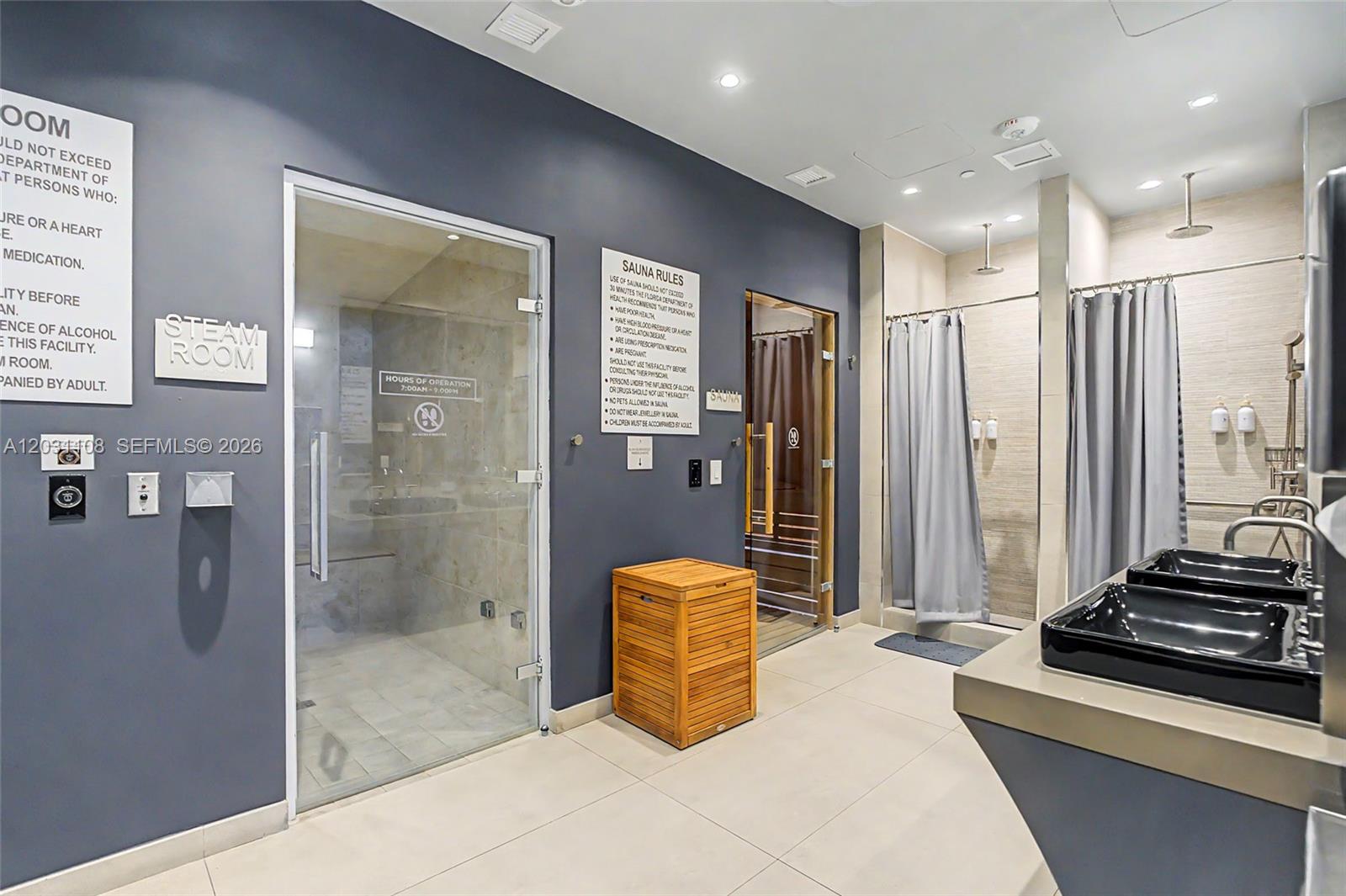 1000 Brickell Plz # 4609