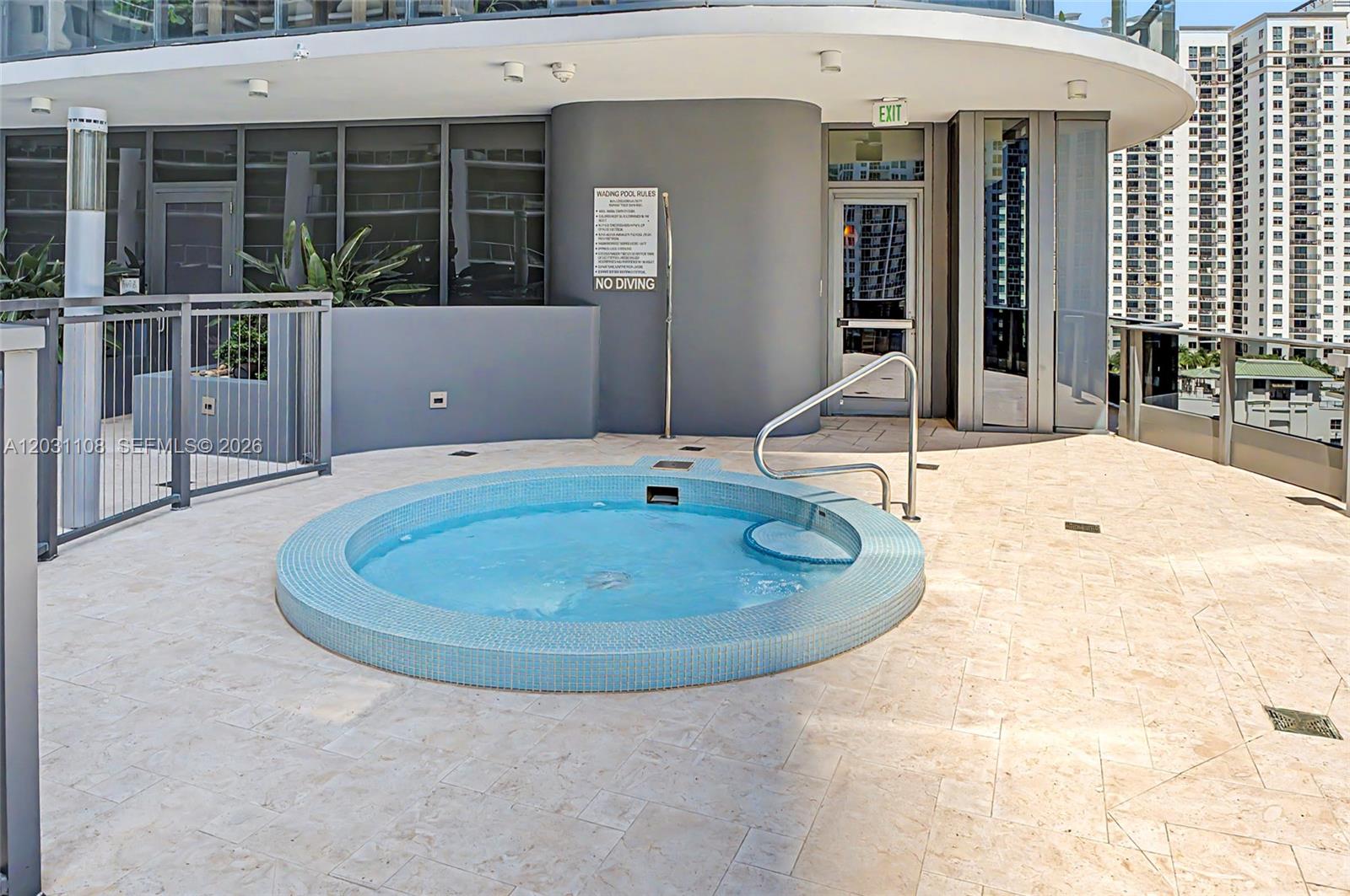 1000 Brickell Plz # 4609