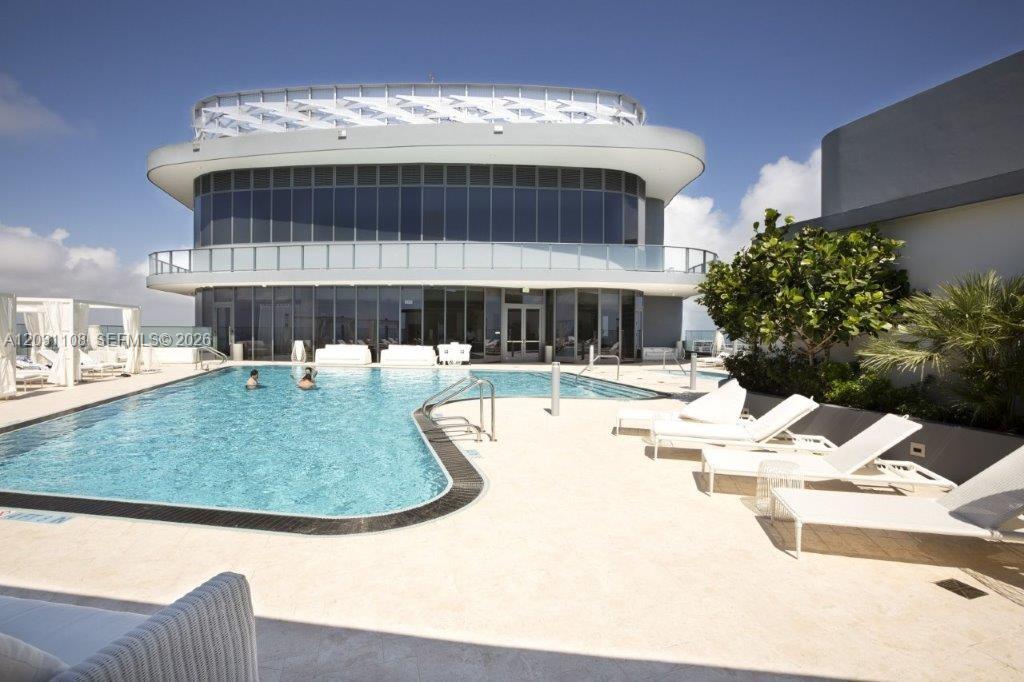 1000 Brickell Plz # 4609