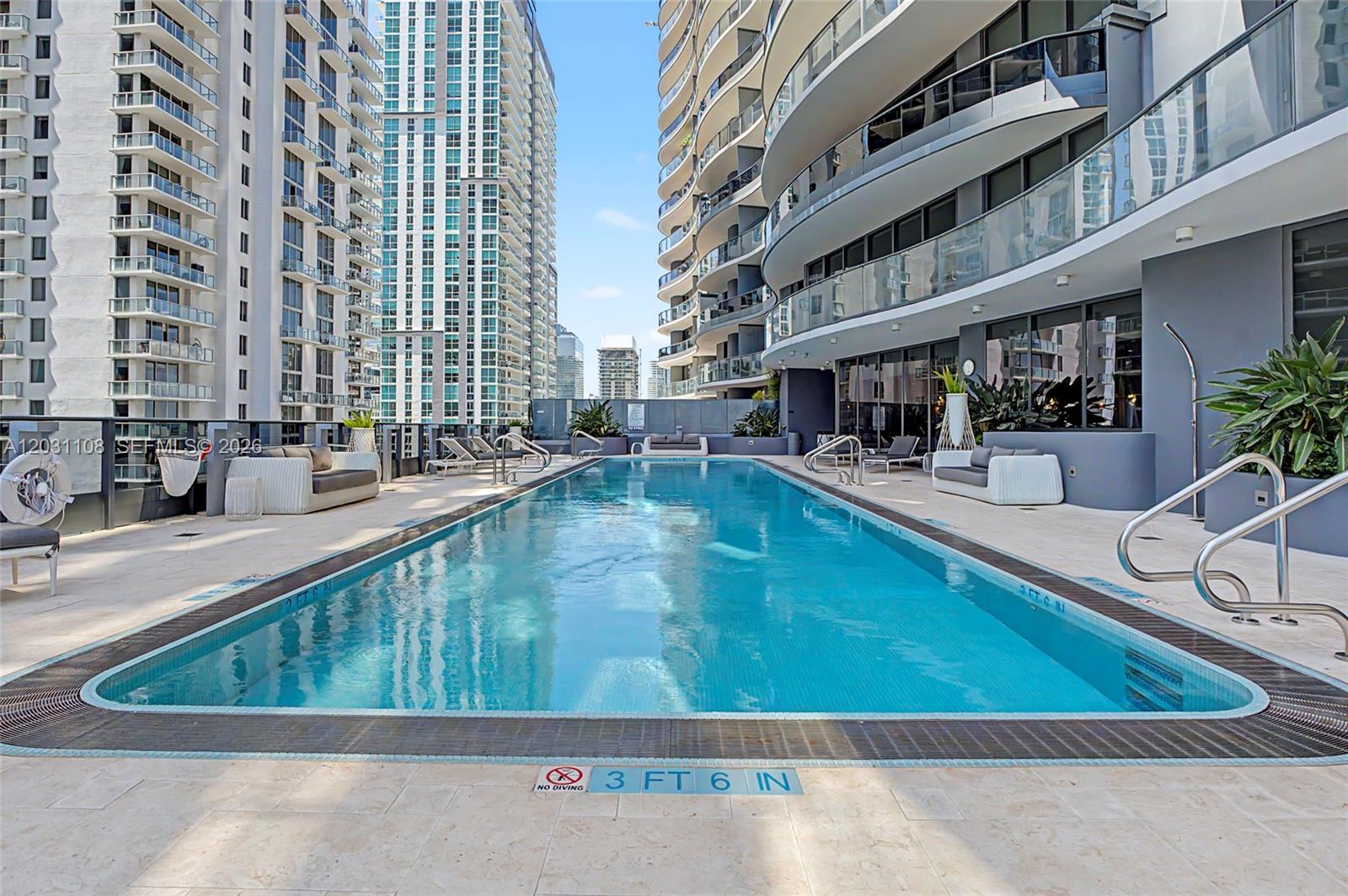 1000 Brickell Plz # 4609