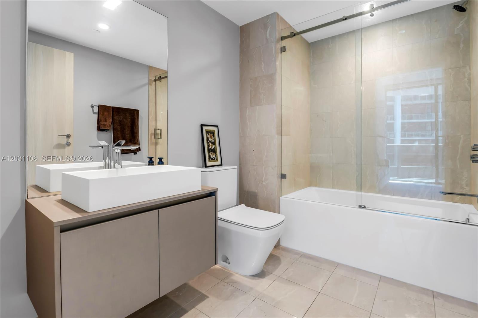 1000 Brickell Plz # 4609