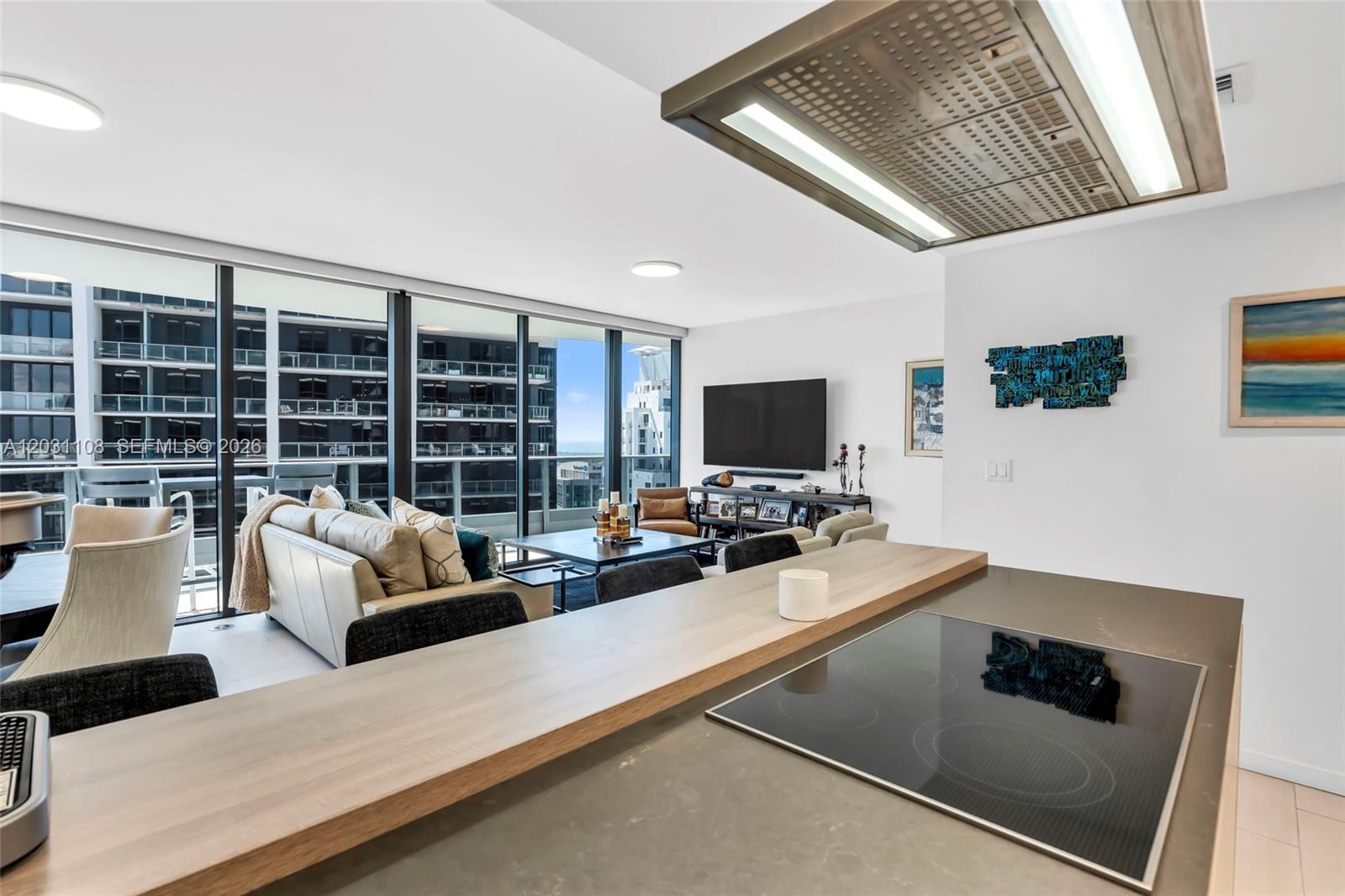 1000 Brickell Plz # 4609