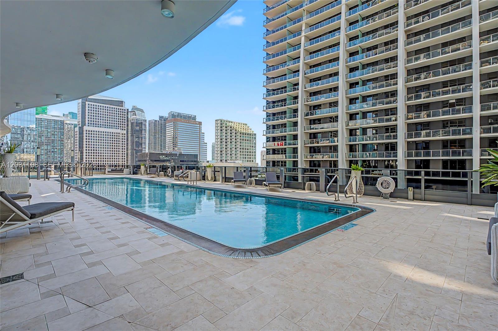 1000 Brickell Plz # 4609
