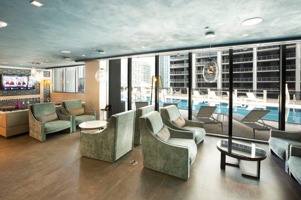 1000 Brickell Plz # 4609