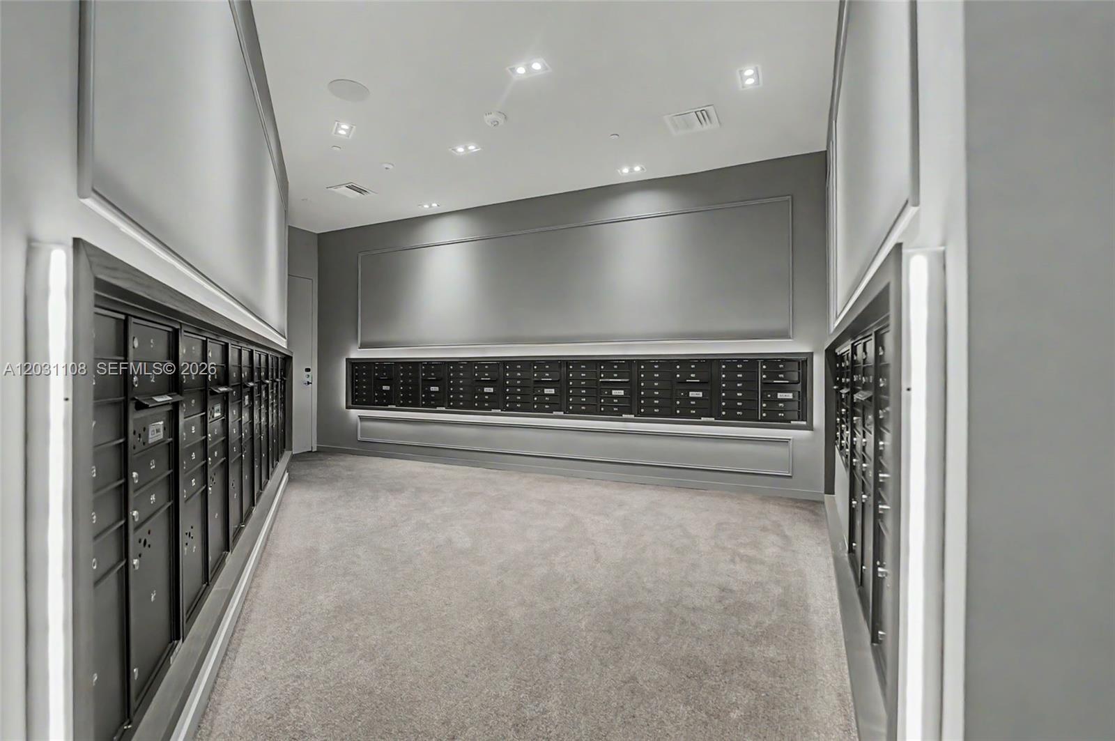 1000 Brickell Plz # 4609