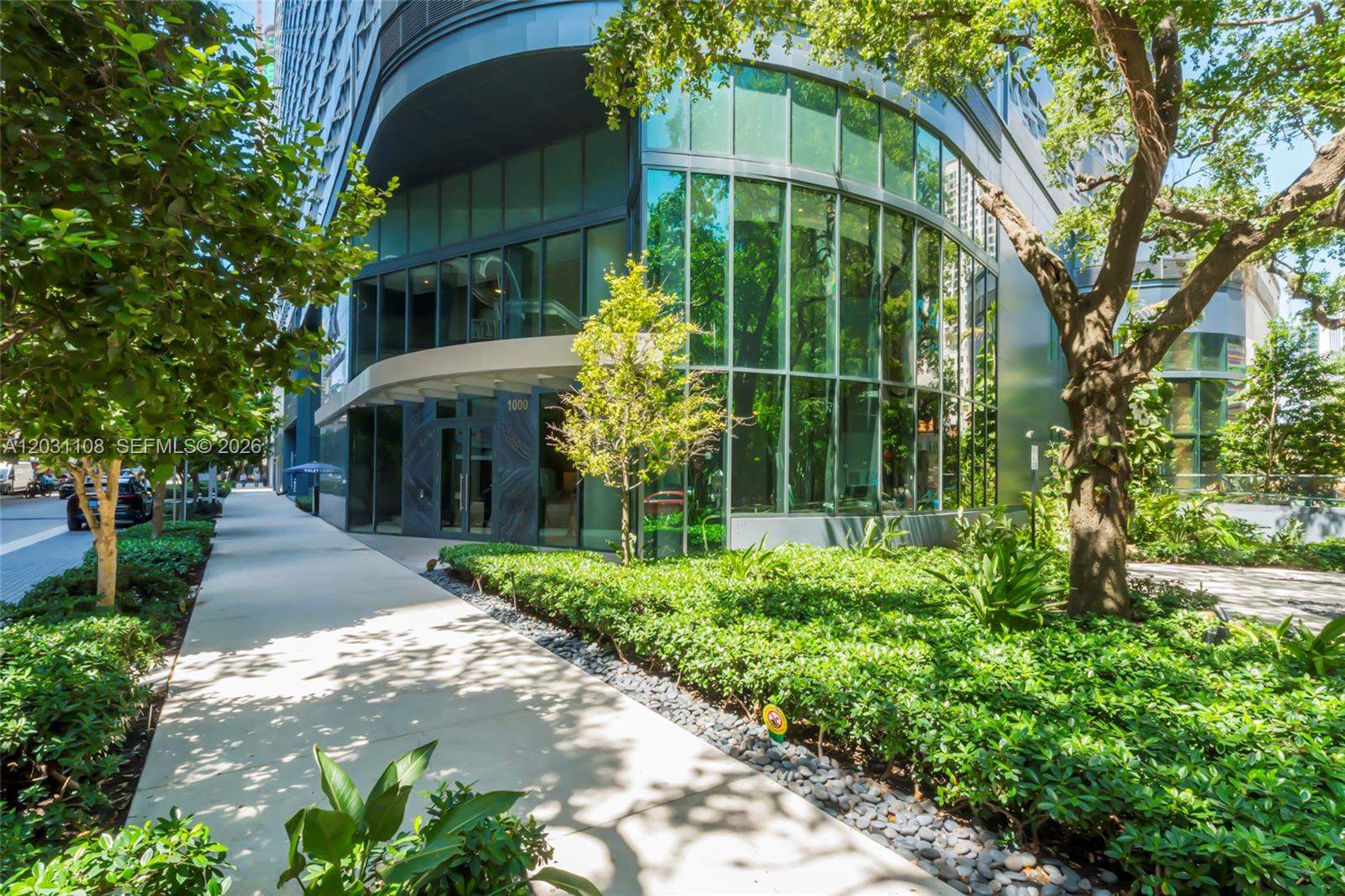1000 Brickell Plz # 4609