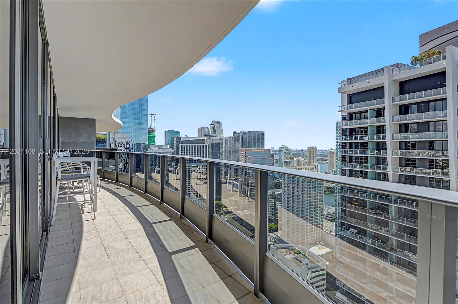 1000 Brickell Plz # 4609