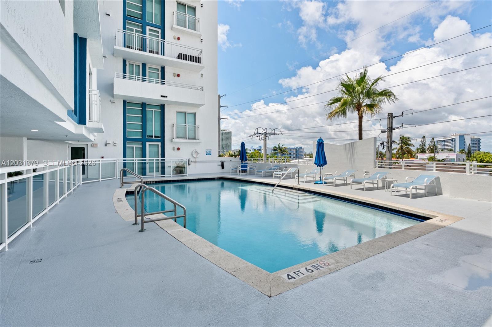 7600 Collins Ave # 1210