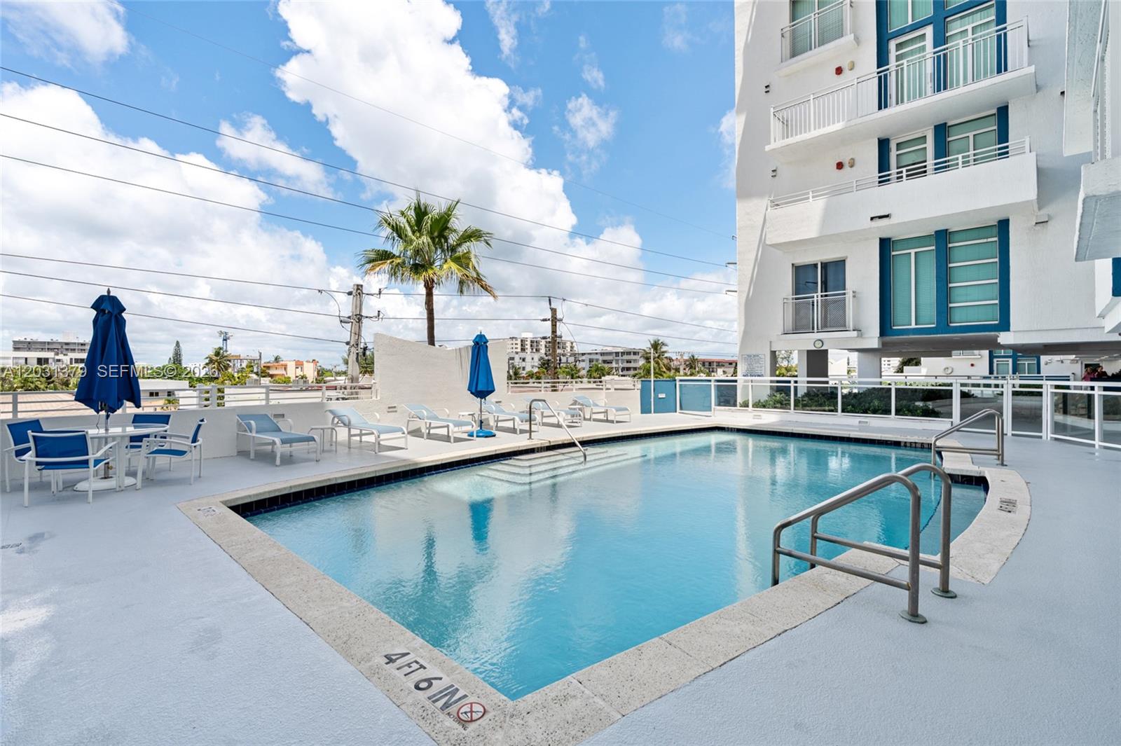 7600 Collins Ave # 1210