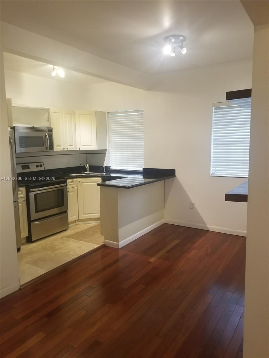 577 NE 62 STREET # 2