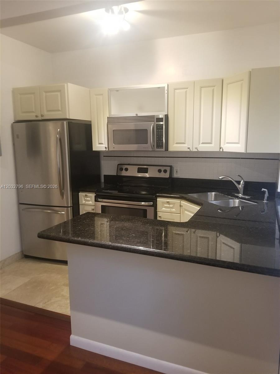 577 NE 62 STREET # 2