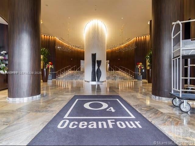 17201 Collins Ave # 2209