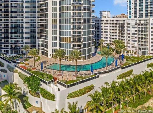 17201 Collins Ave # 2209