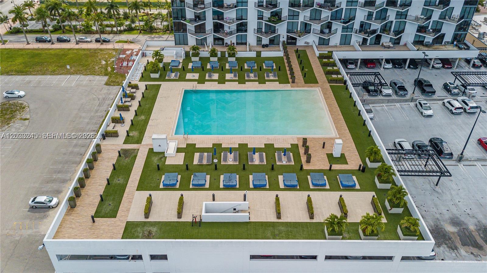 5300 Paseo Blvd # 1701